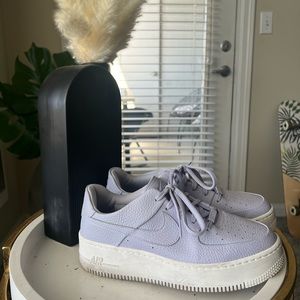 Lilac Air Force 1’s